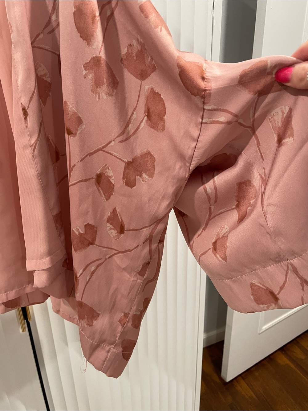 a new day Dusty Rose Floral Open-Front Kimono Shrug - Picture 3 of 4